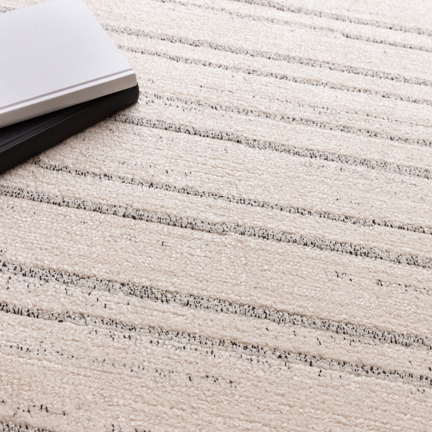 The Rug Edit Oslo Broken Stripes Rug OS05 - Cream/Grey, product image 3